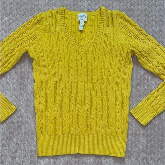 St. John’s Bay Yellow Cable Knit V-Neck Sweater - Picture 1 of 4